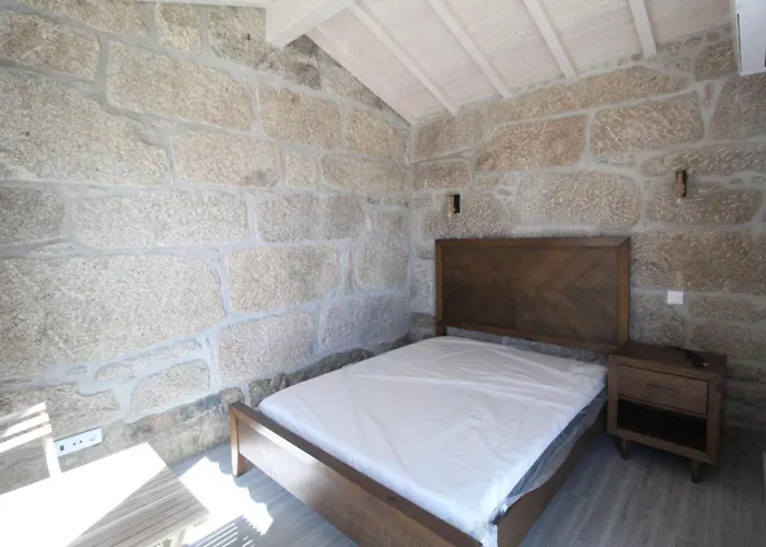 Paraiso Do Neto T0 * Arcos de Valdevez